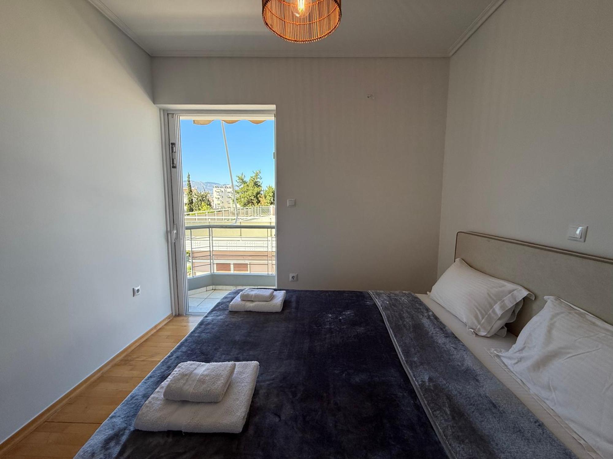 Sunny Home Private Jacuzzi Hydromassage Acropolis & Lycabettus Far View Parking 300M Metro Peristeri Atene Esterno foto