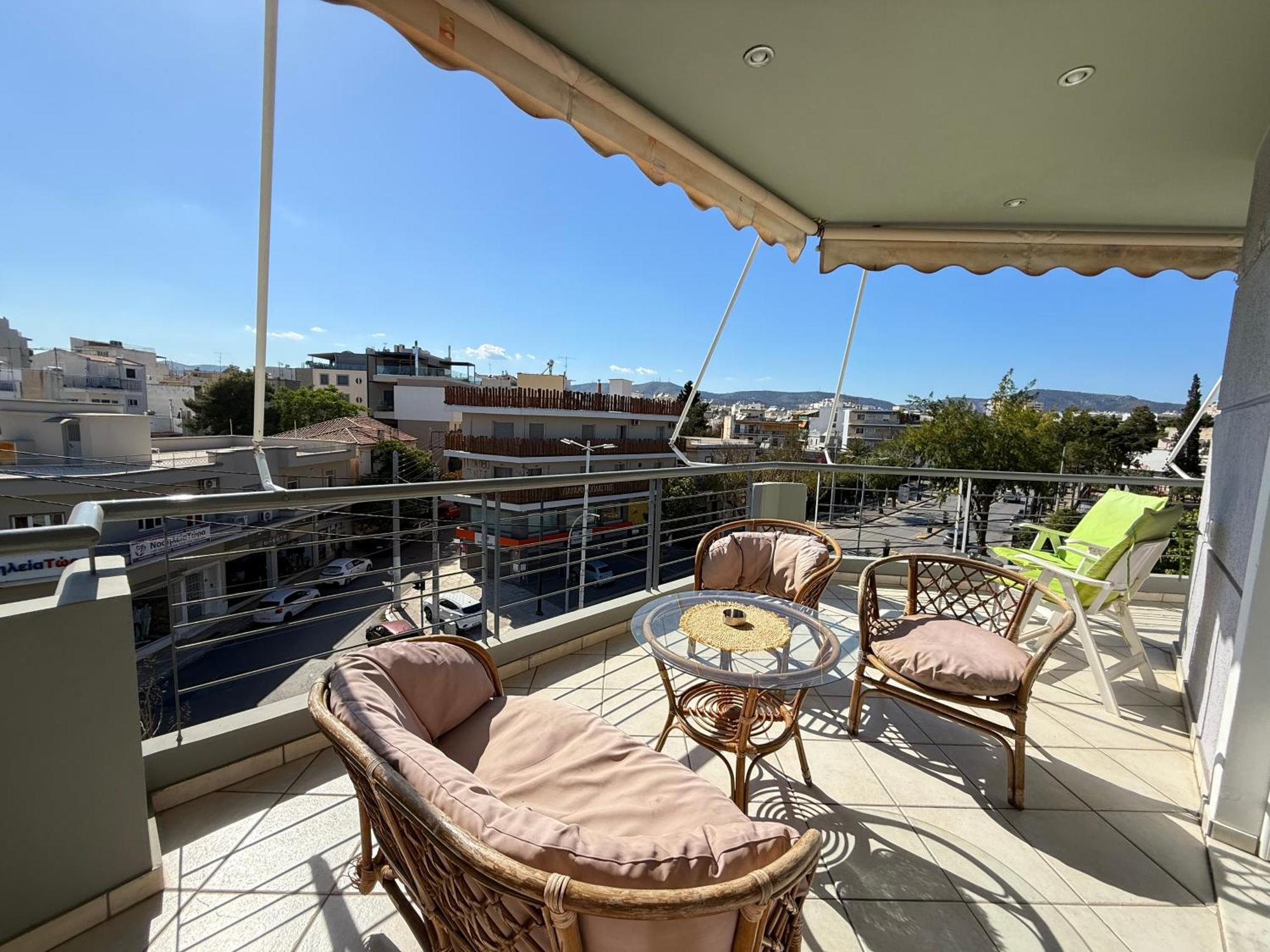 Sunny Home Private Jacuzzi Hydromassage Acropolis & Lycabettus Far View Parking 300M Metro Peristeri Atene Esterno foto