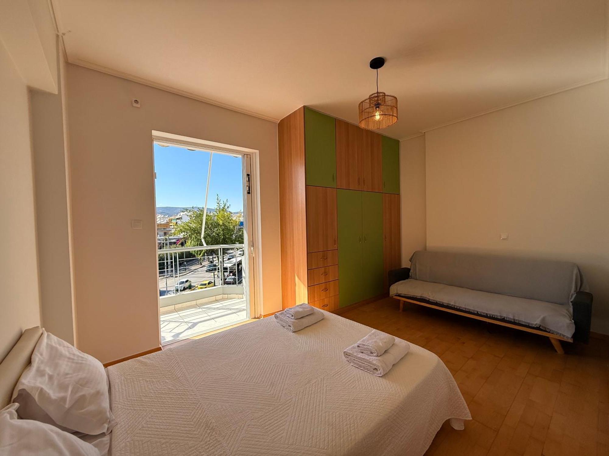 Sunny Home Private Jacuzzi Hydromassage Acropolis & Lycabettus Far View Parking 300M Metro Peristeri Atene Esterno foto
