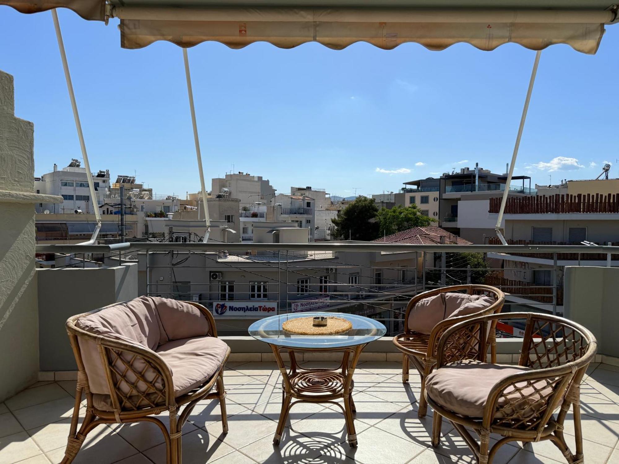 Sunny Home Private Jacuzzi Hydromassage Acropolis & Lycabettus Far View Parking 300M Metro Peristeri Atene Esterno foto