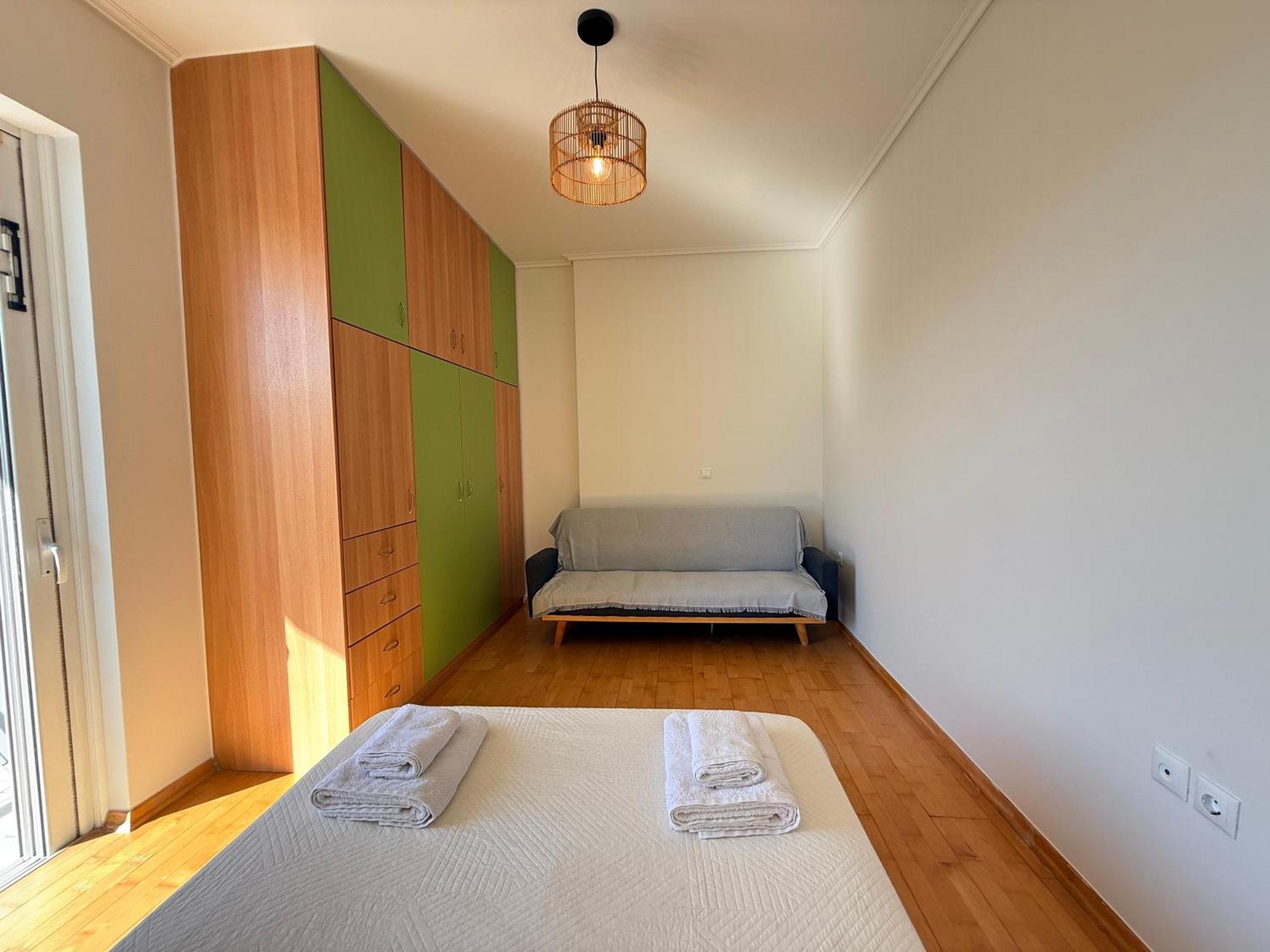 Sunny Home Private Jacuzzi Hydromassage Acropolis & Lycabettus Far View Parking 300M Metro Peristeri Atene Esterno foto